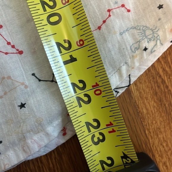 ModCloth Zodiac Sign Button Down Lightweight Novelty Print Shirt Size XS - Picture 16 of 16